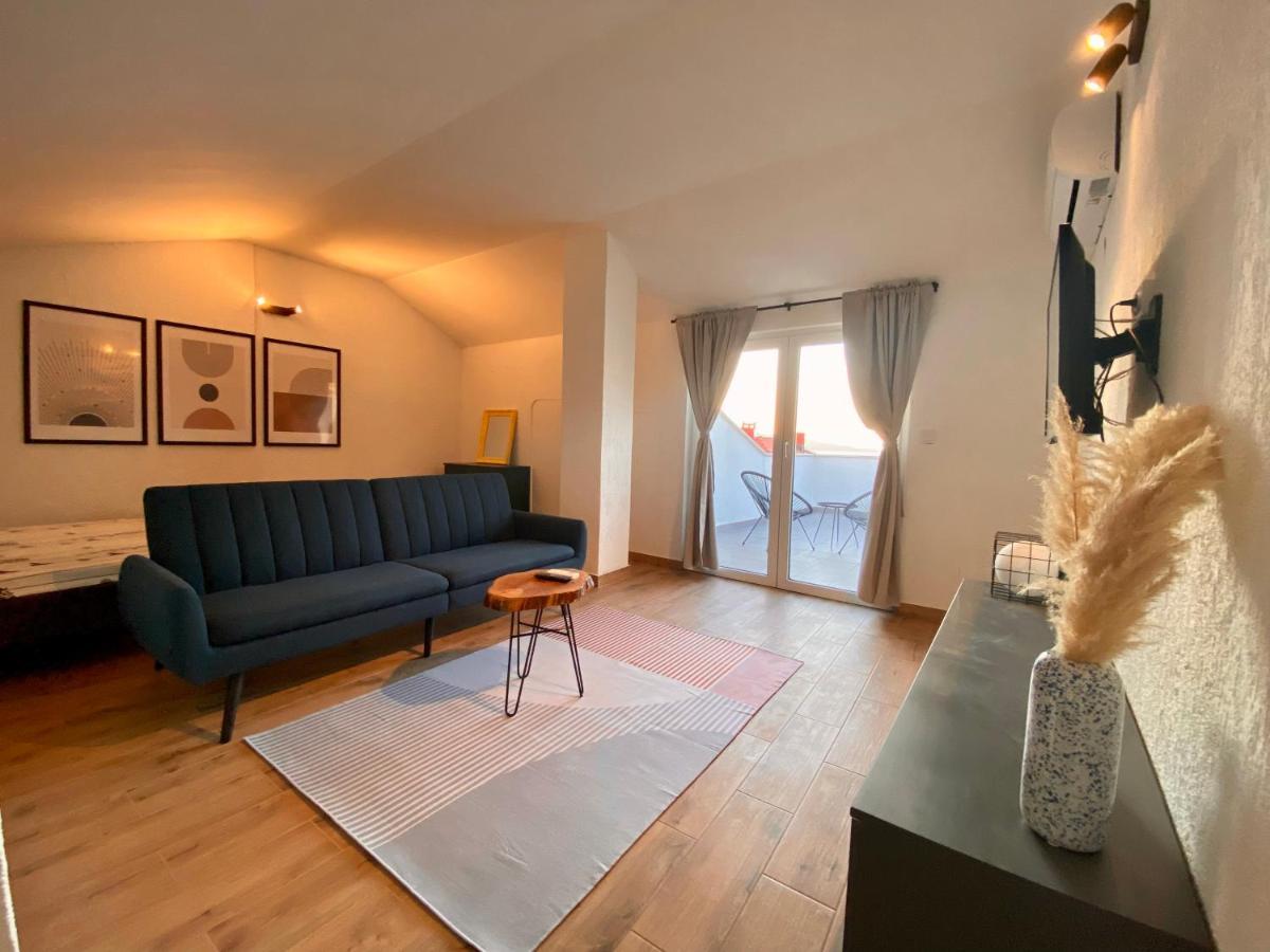 Apartments Down Town Senj  Luaran gambar