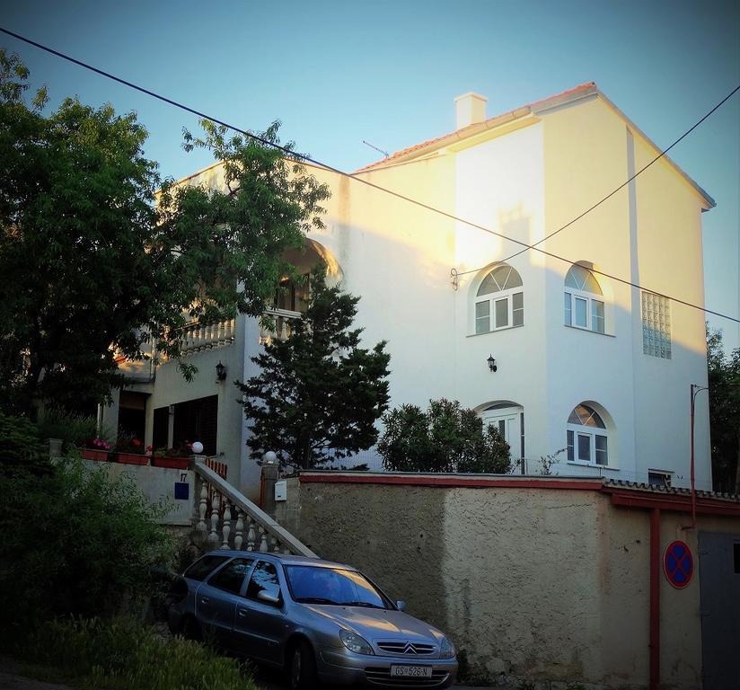 Apartments Down Town Senj  Luaran gambar